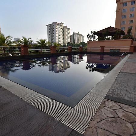 Pangsapuri 75 m² dengan 3 bilik tidur dan 2 bilik mandi peribadi di Cheras Kuala Lumpur Luaran gambar